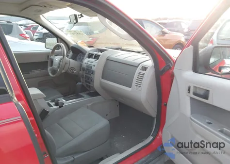 2009 Ford Escape Xlt из США, поврежденный, VIN 1FMCU93G49KA57698